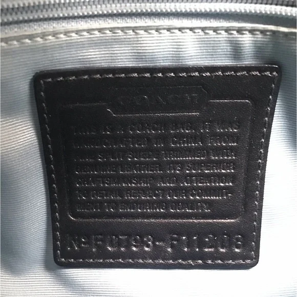 Coach Hampton Y2K ‘07 Baby Blue Suede/Leather Shoulder Purse And Wristlet F11208 - Picture 5 of 15